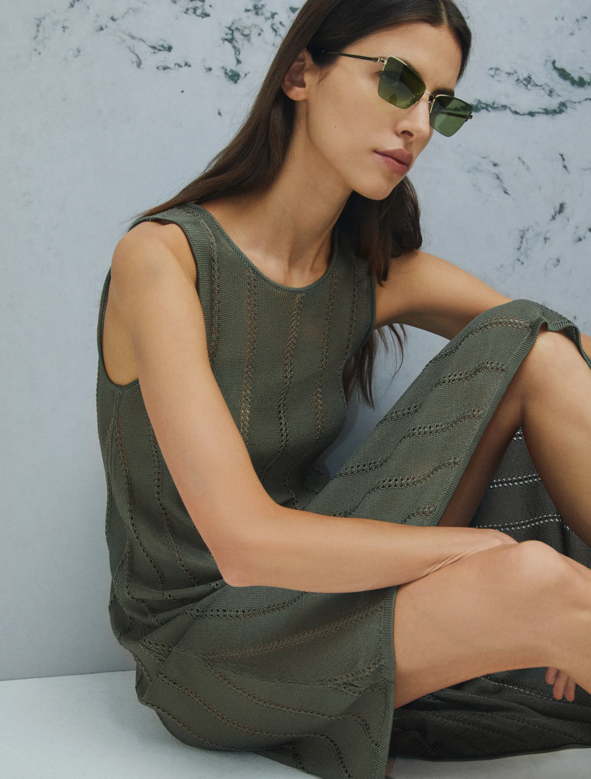 Abito asimmetrico in maglia con traforature - VERDE