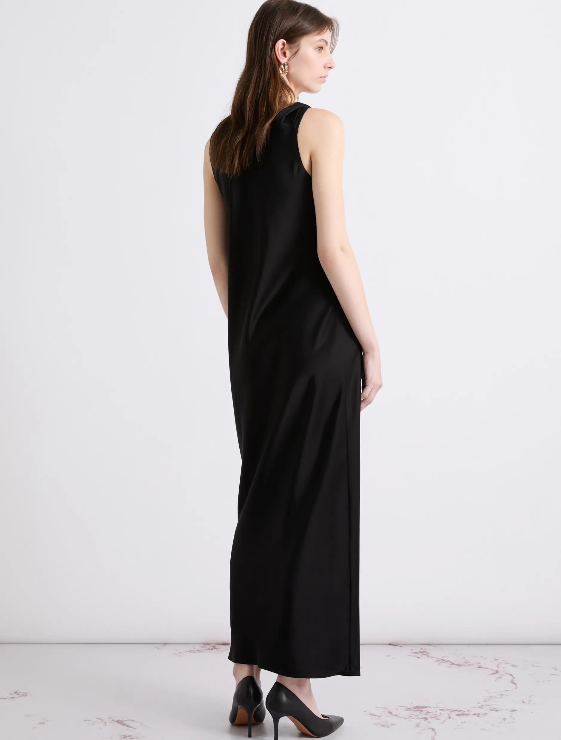 Abito con spalline in satin - NERO