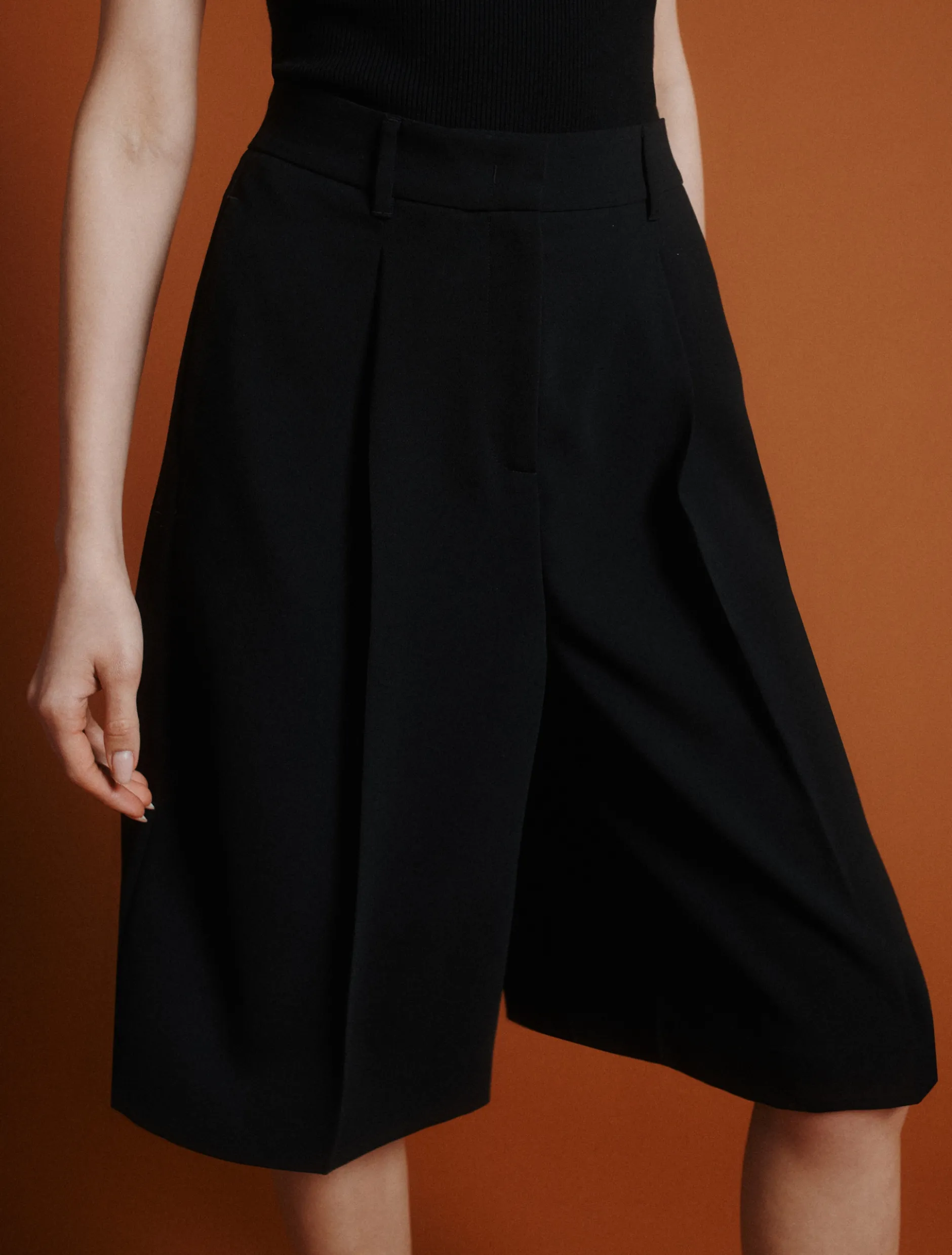 Bermuda in envers satin - NERO