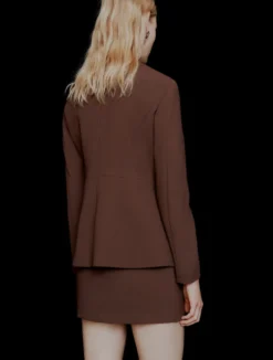 Blazer semi aderente in envers satin - MARRONE