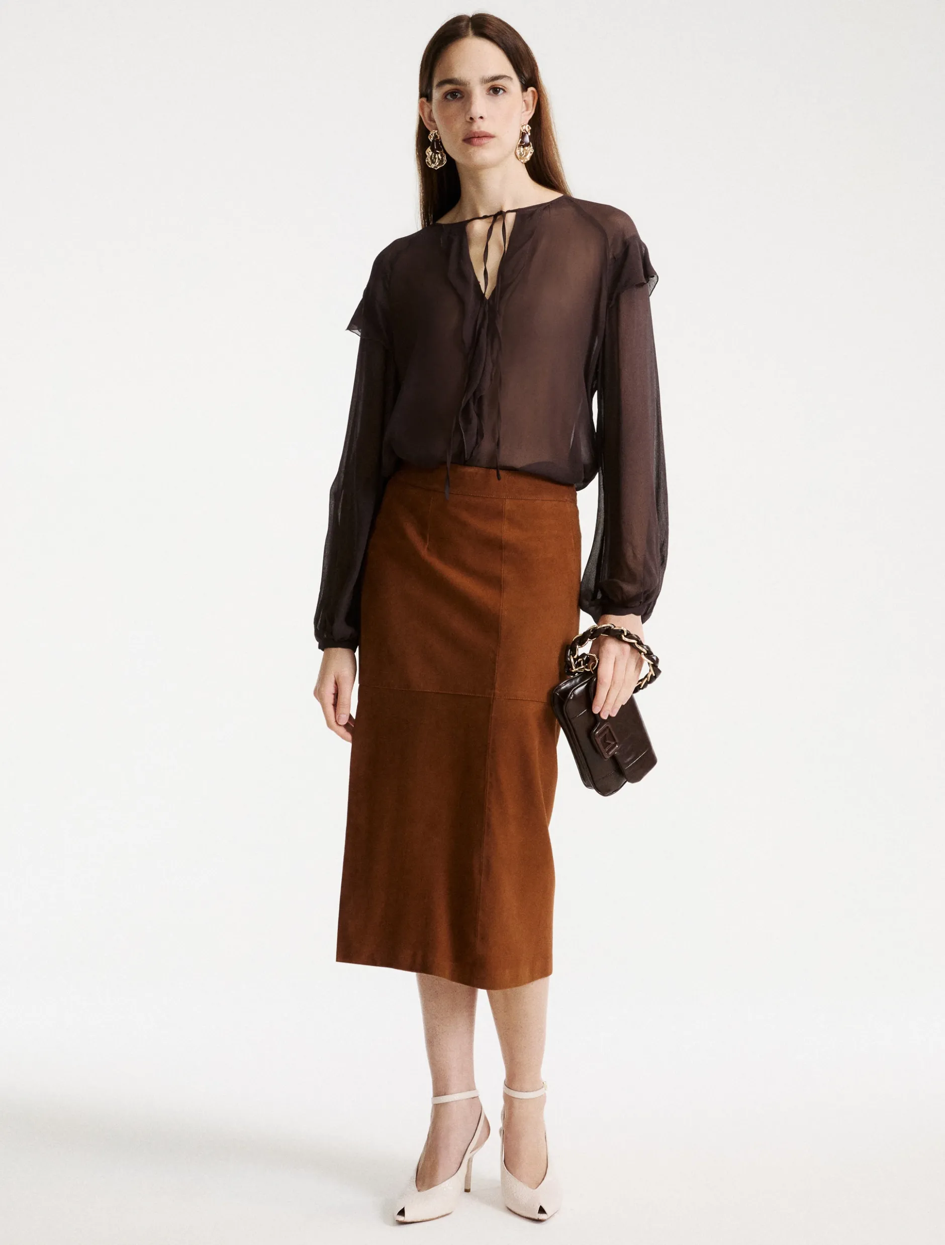 Blusa con volant - MARRONE