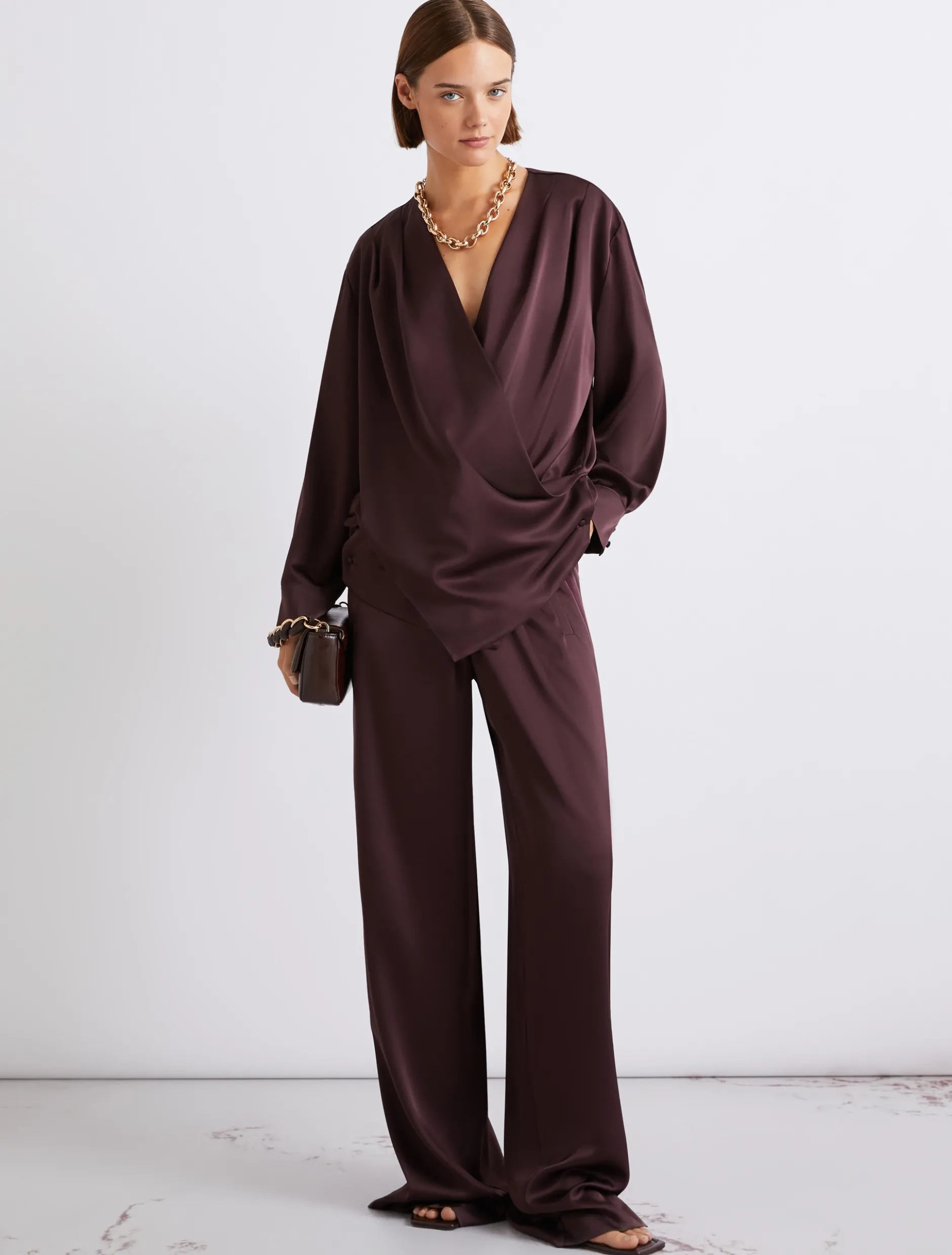 Blusa incrociata in satin - BORDEAUX