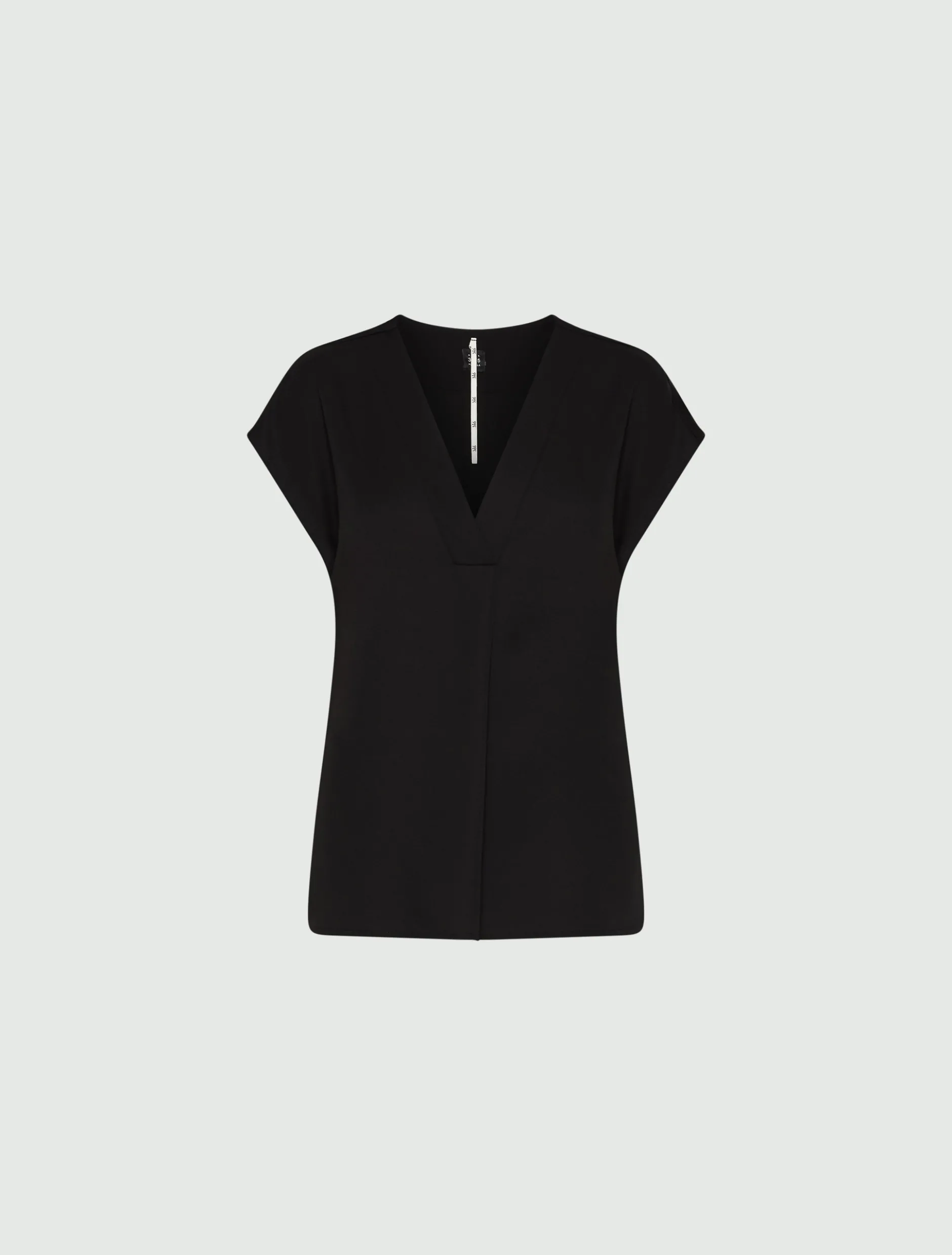 Blusa in satin fluido - NERO
