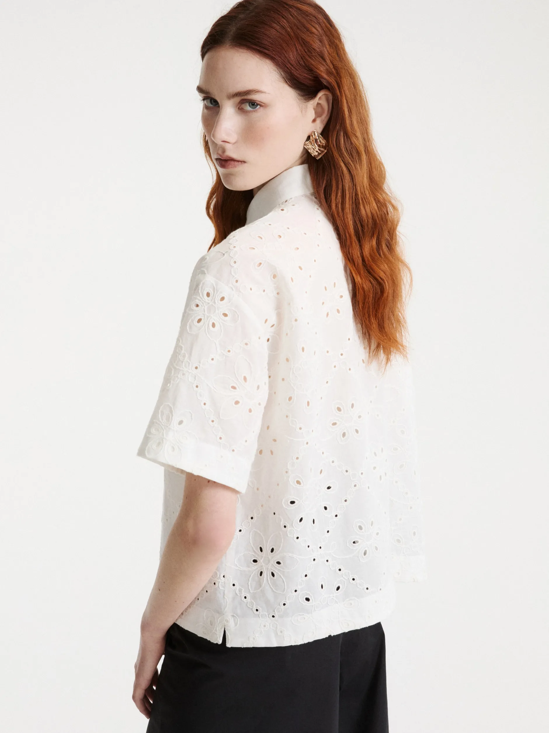 Camicia boxy in mussola ricamata - BIANCO