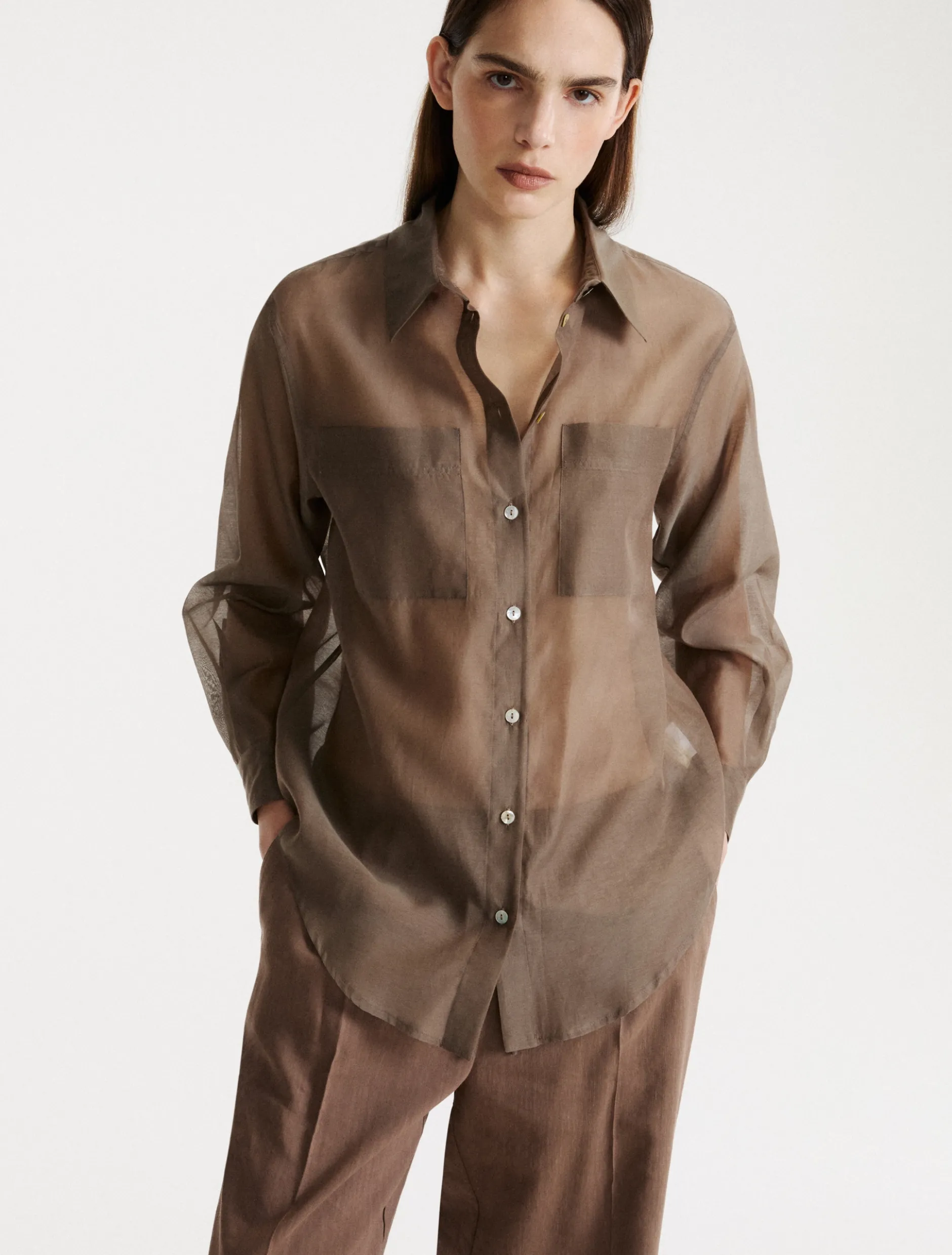 Camicia in mussola di cotone e seta organzata - MARRONE