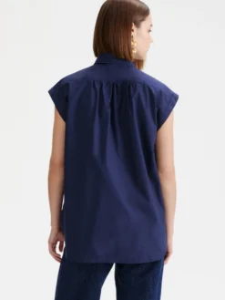Camicia smanicata in popeline - BLU
