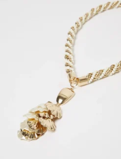 Collana lunga con conchiglie metalliche - MADREPERLA