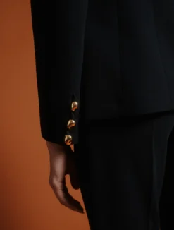 Giacca girocollo in envers satin - NERO