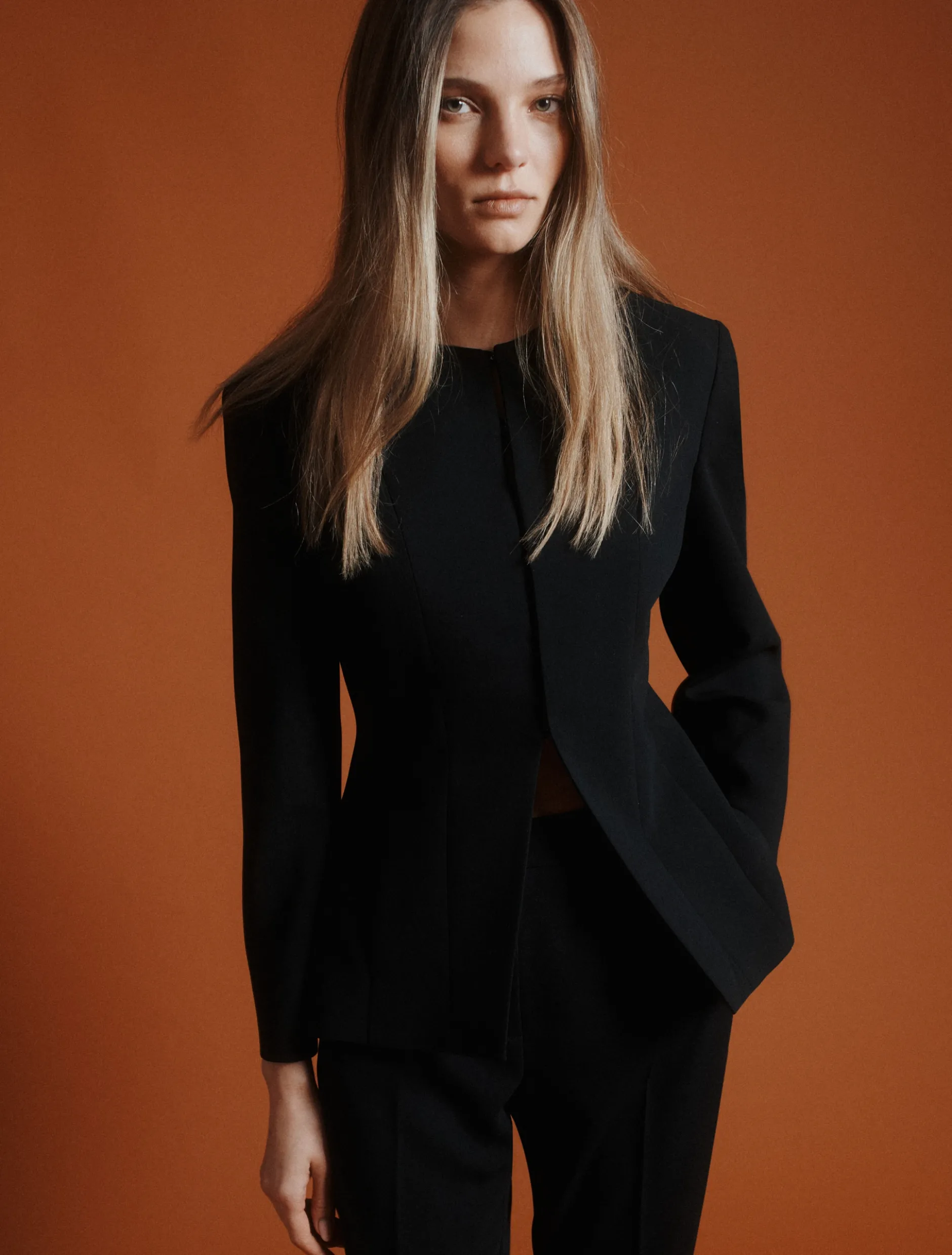 Giacca girocollo in envers satin - NERO
