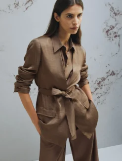 Giacca in twill con cintura - MARRONE