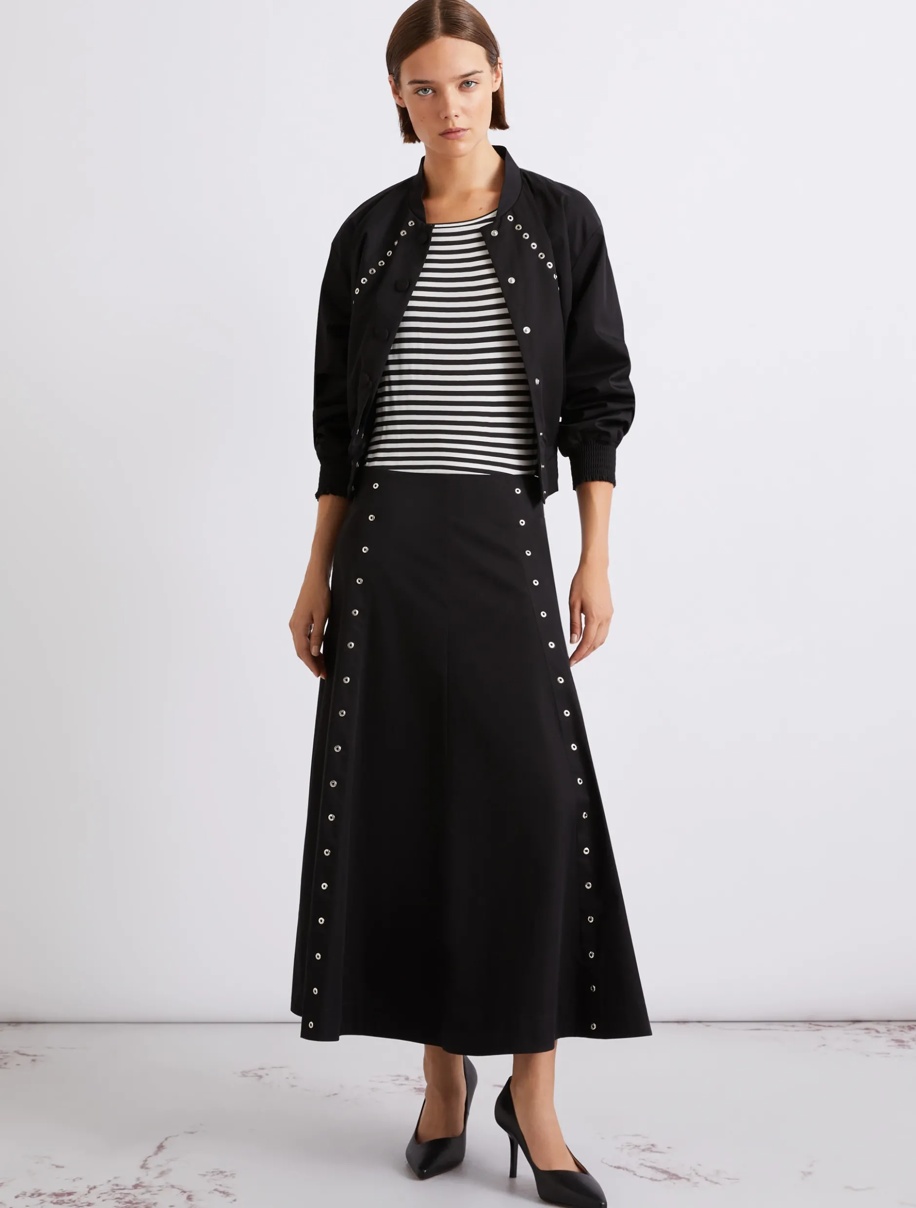 Gonna svasata in gabardina di cotone - NERO