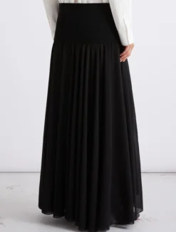 Gonna svasata in georgette - NERO