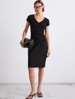 Maglia a costine in viscosa - NERO