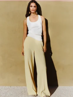 Pantalone ampio in enver satin - GIALLO