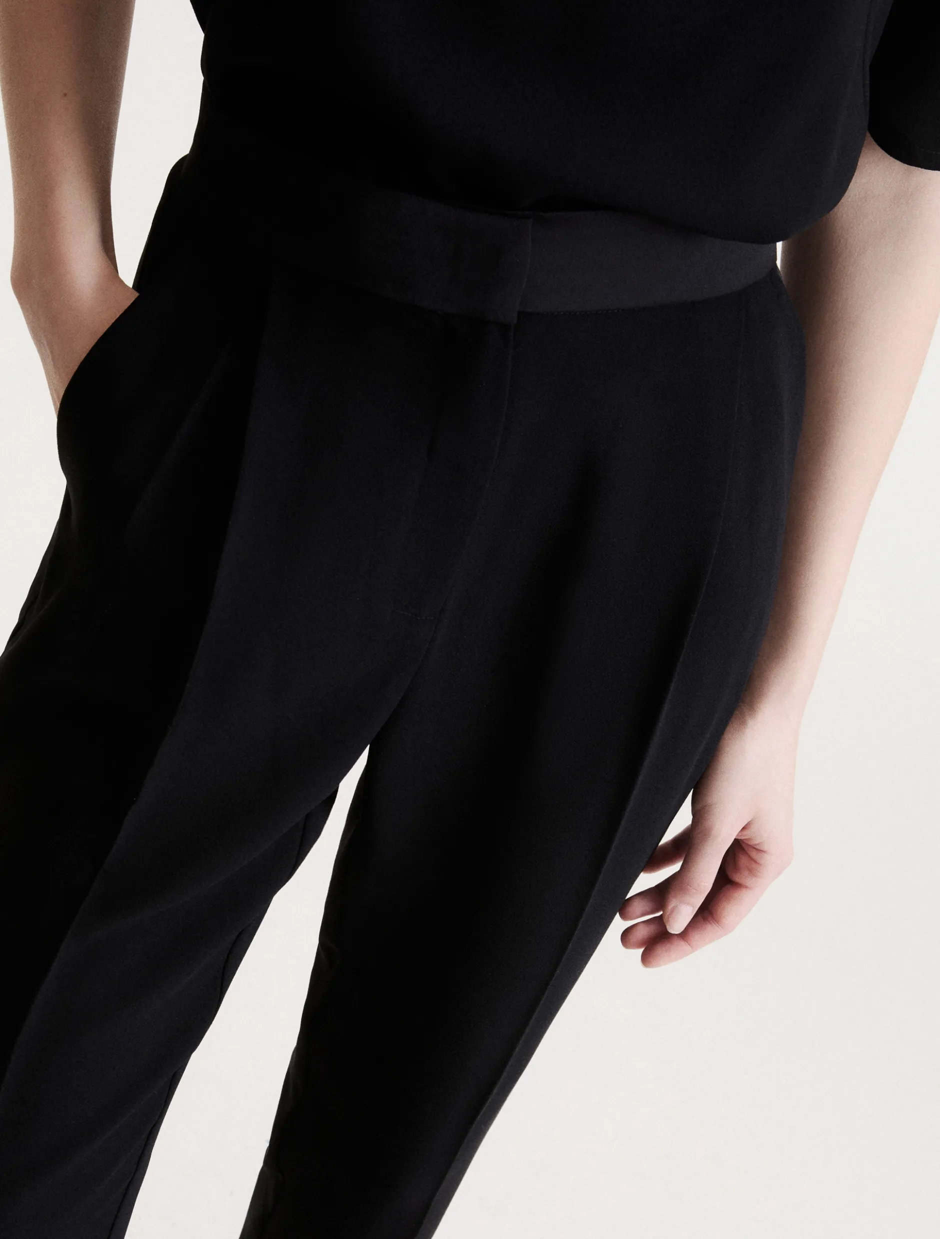 Pantalone chino in envers satin - NERO