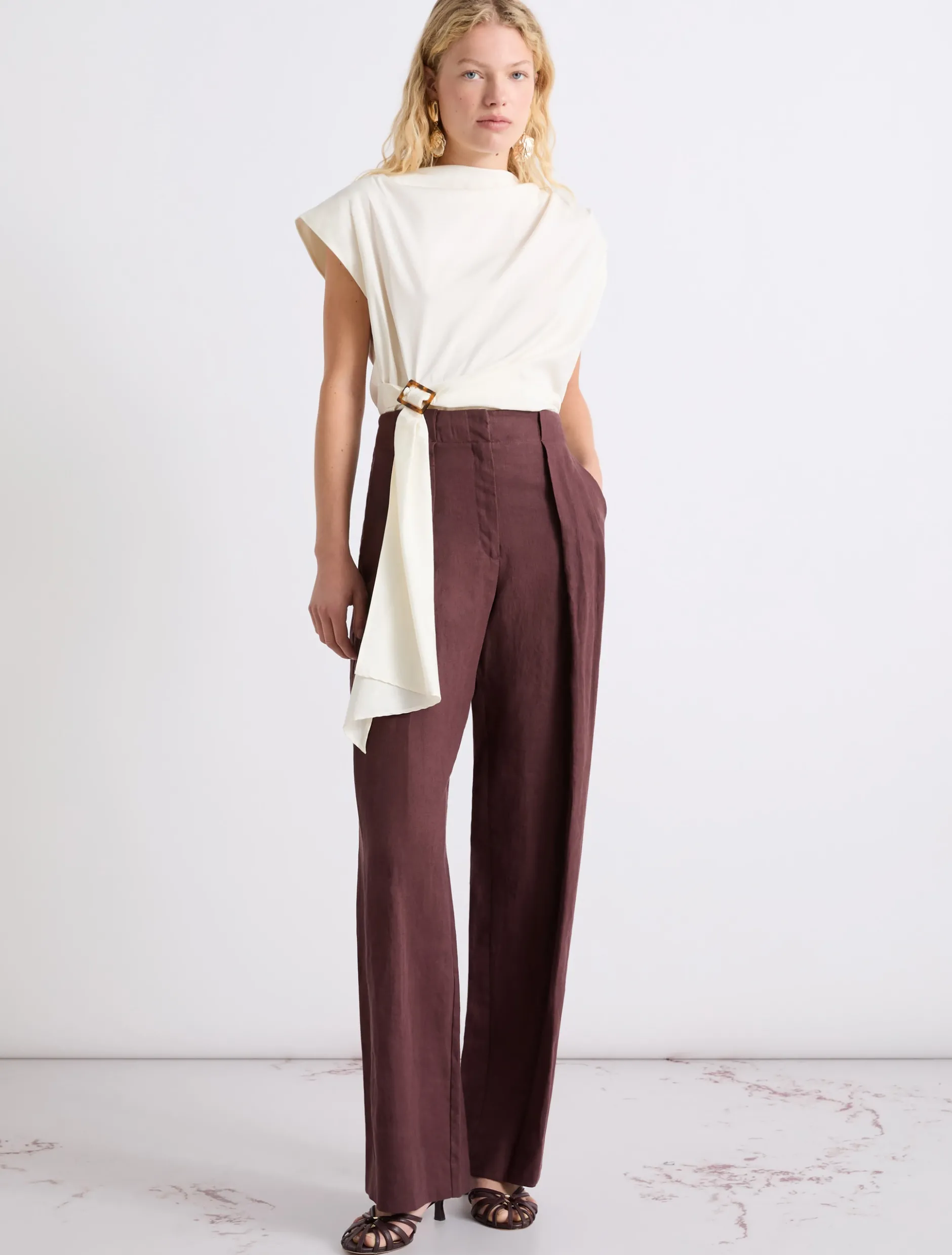 Pantalone in lino lavato - MARRONE