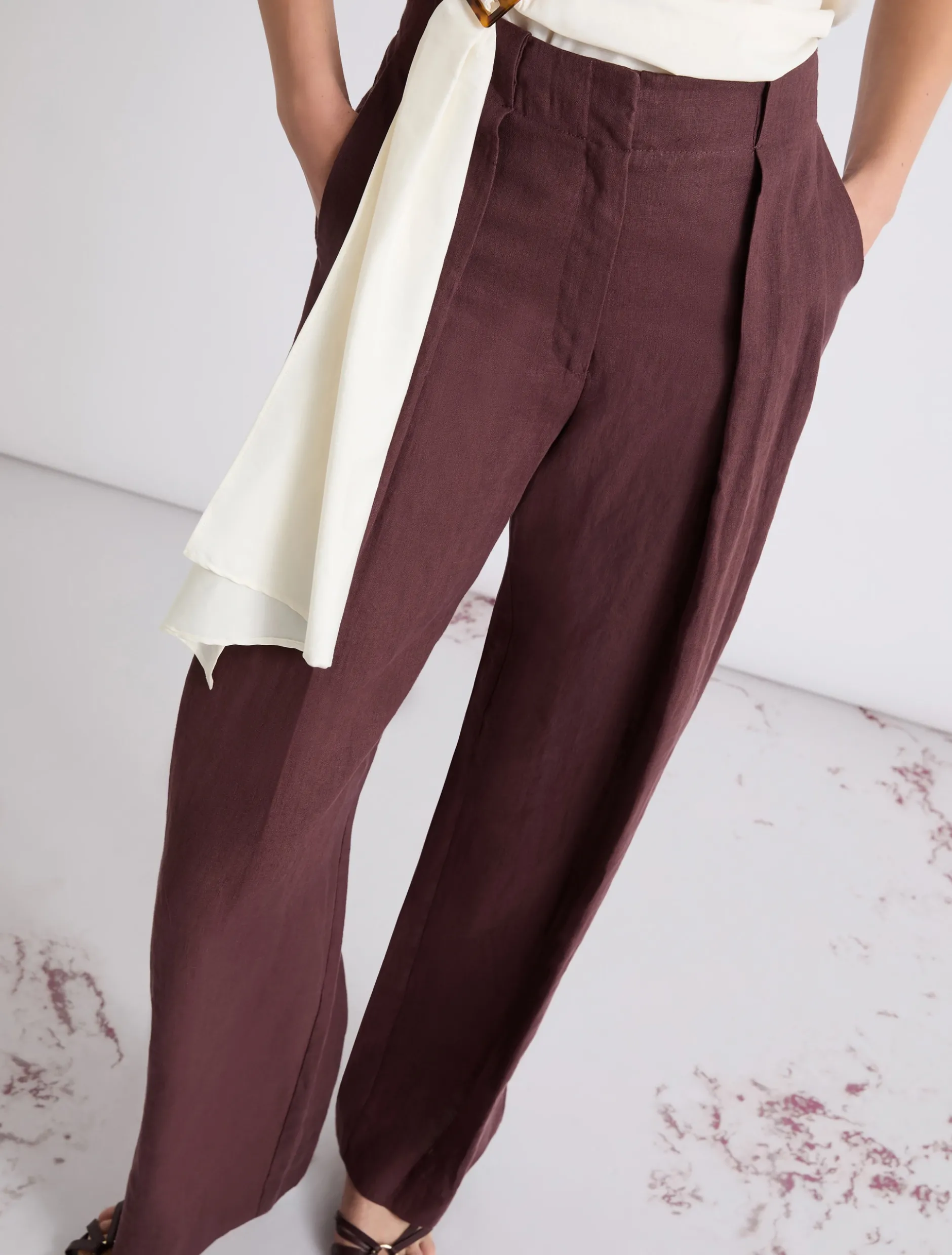 Pantalone in lino lavato - MARRONE