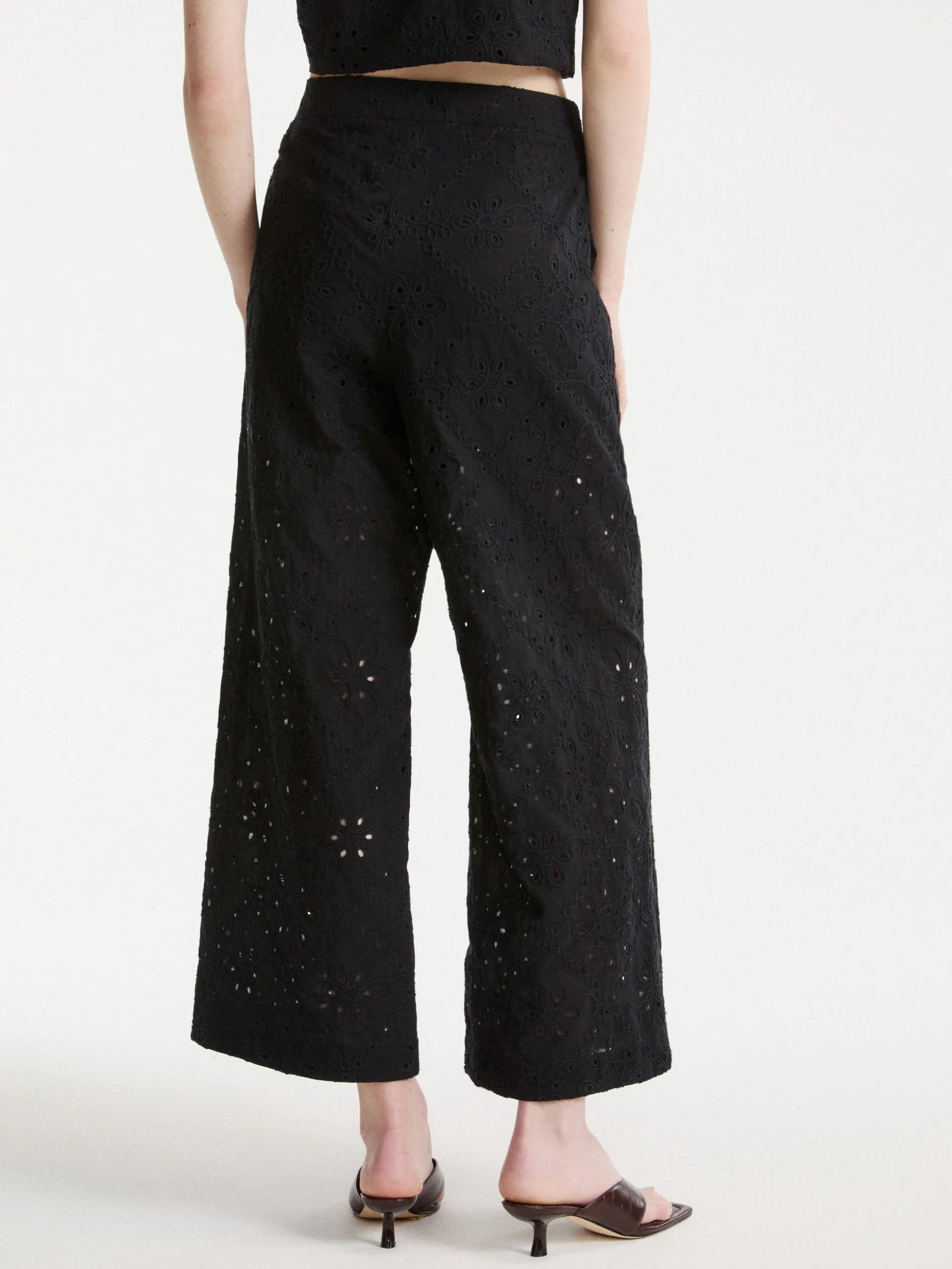 Pantalone in mussola sangallo - NERO