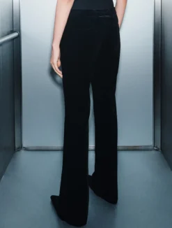 Pantalone slim in velluto - NERO