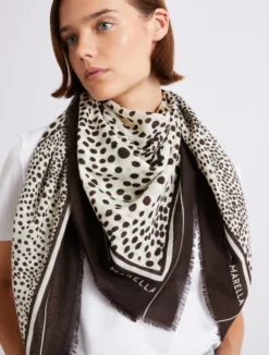 Scialle in lana con fantasia animalier - PANNA