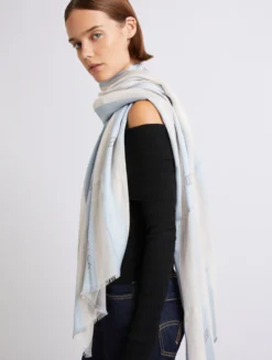 Stola con disegno jacquard - GRIGIO