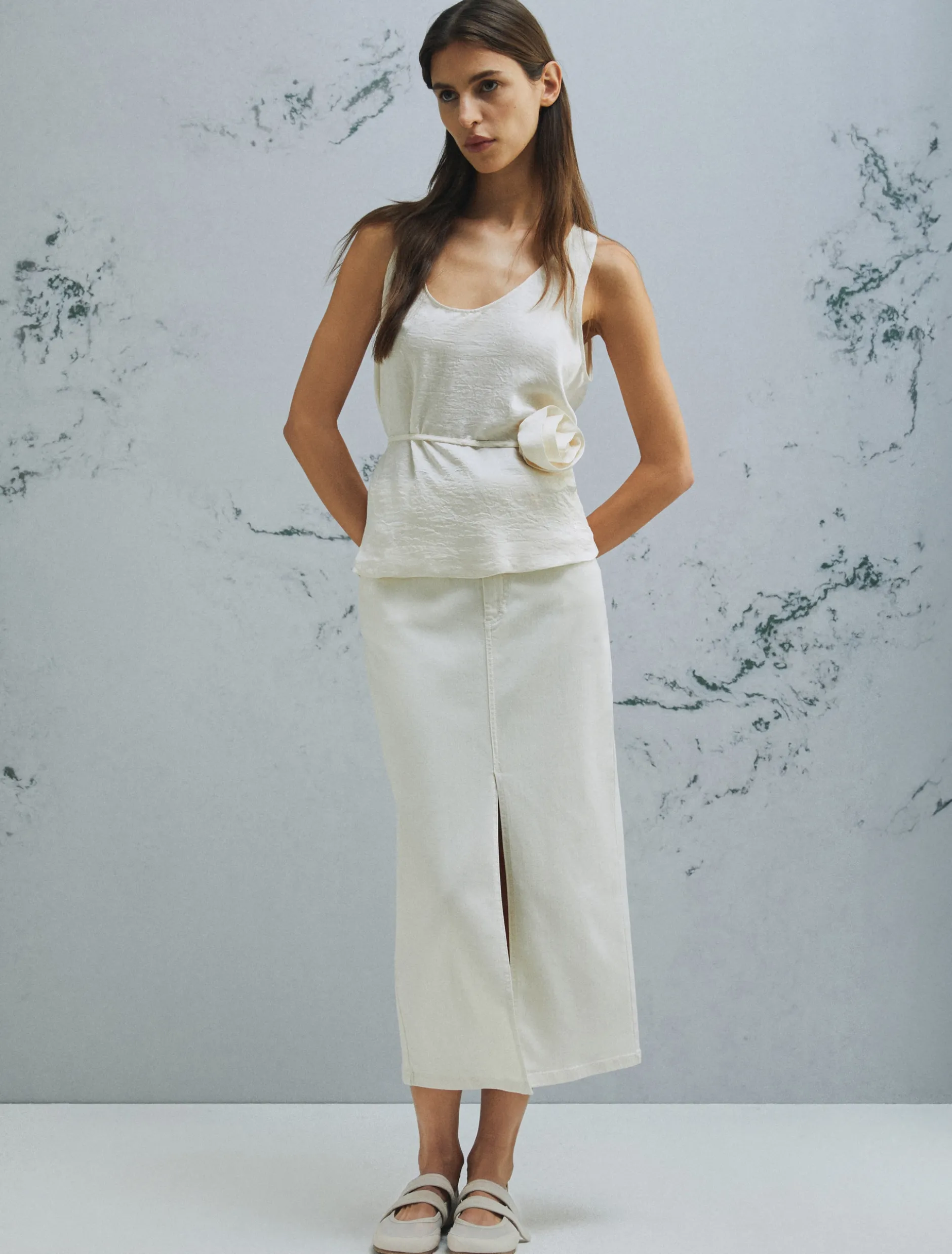 Top con fiore abbinato - BIANCO LANA
