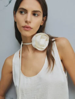 Top con fiore abbinato - BIANCO LANA