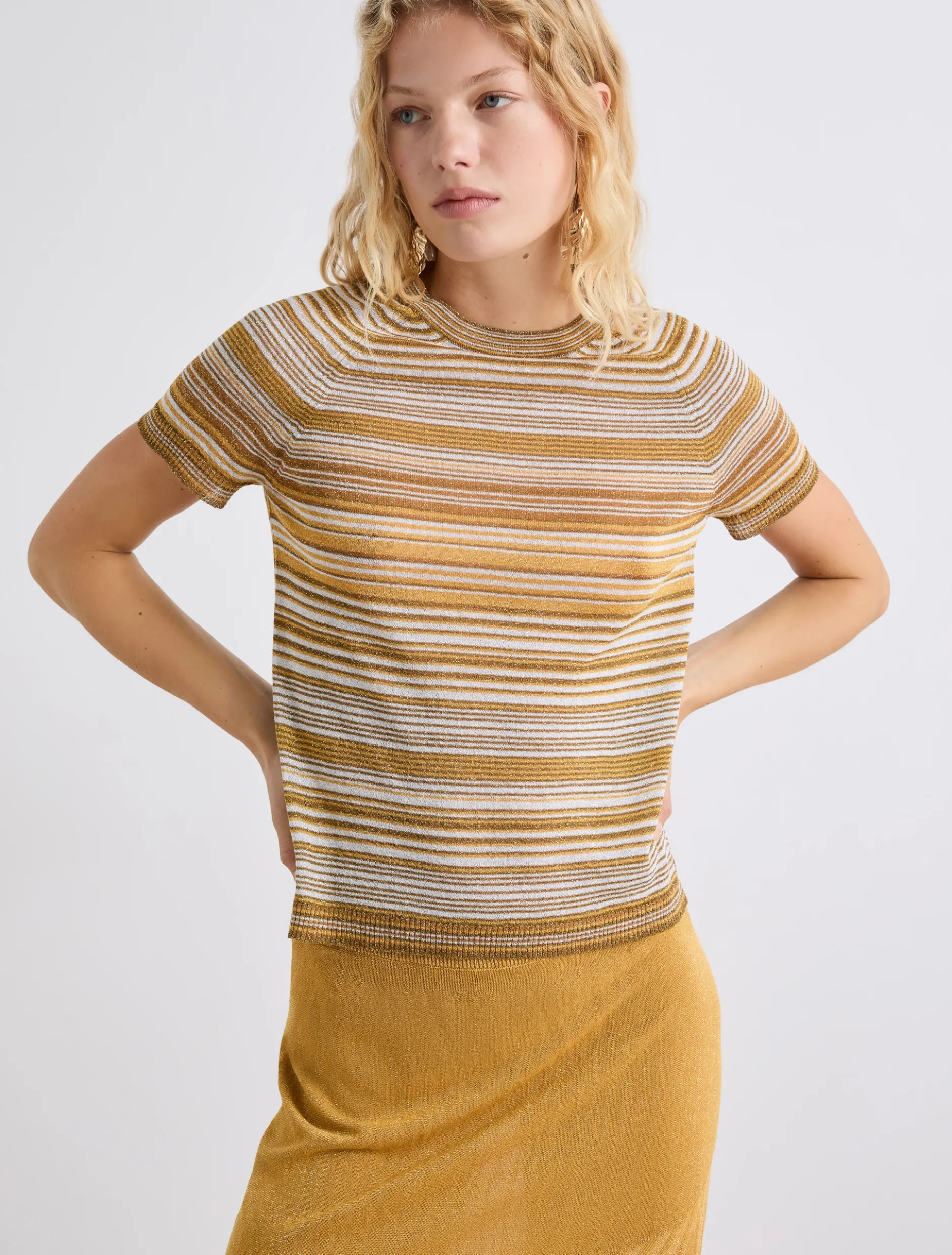 T-shirt con filo di lurex - ZAFFERANO